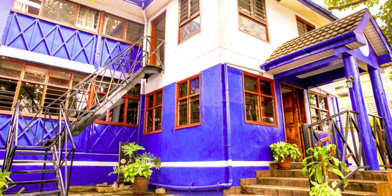 Blue Hut Hotel Nairobi Extérieur photo